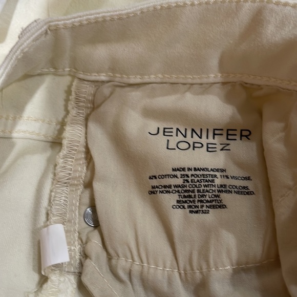 New Size 14 Jennifer Lopez High Rise Skinny cream jeans 62% cotton!!🍀🍀 - Picture 9 of 9